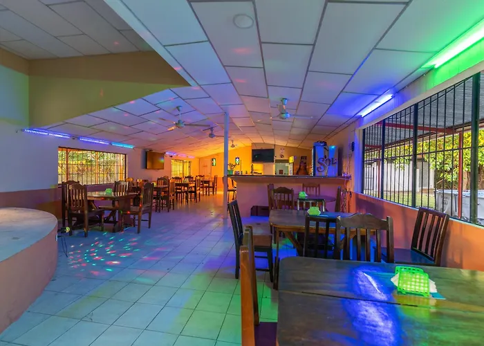 Bed and breakfast El Cocobolo Food&rest 3 Wifi Ac Pkg Free Swimmingpool Liberia