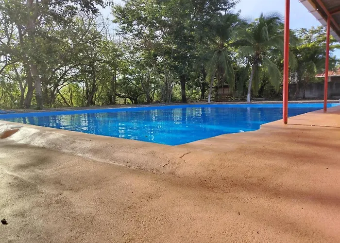 El Cocobolo Food&rest 3 Wifi Ac Pkg Free Swimmingpool Bed and breakfast Liberia